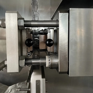 Estación de codificación y perforación de lotes